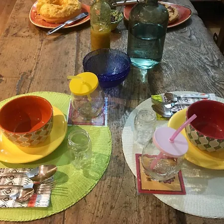 Alojamento de Acomodação e Pequeno-almoço La Goiaba