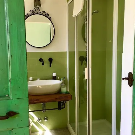 Oda ve Kahvaltı La Goiaba 4*